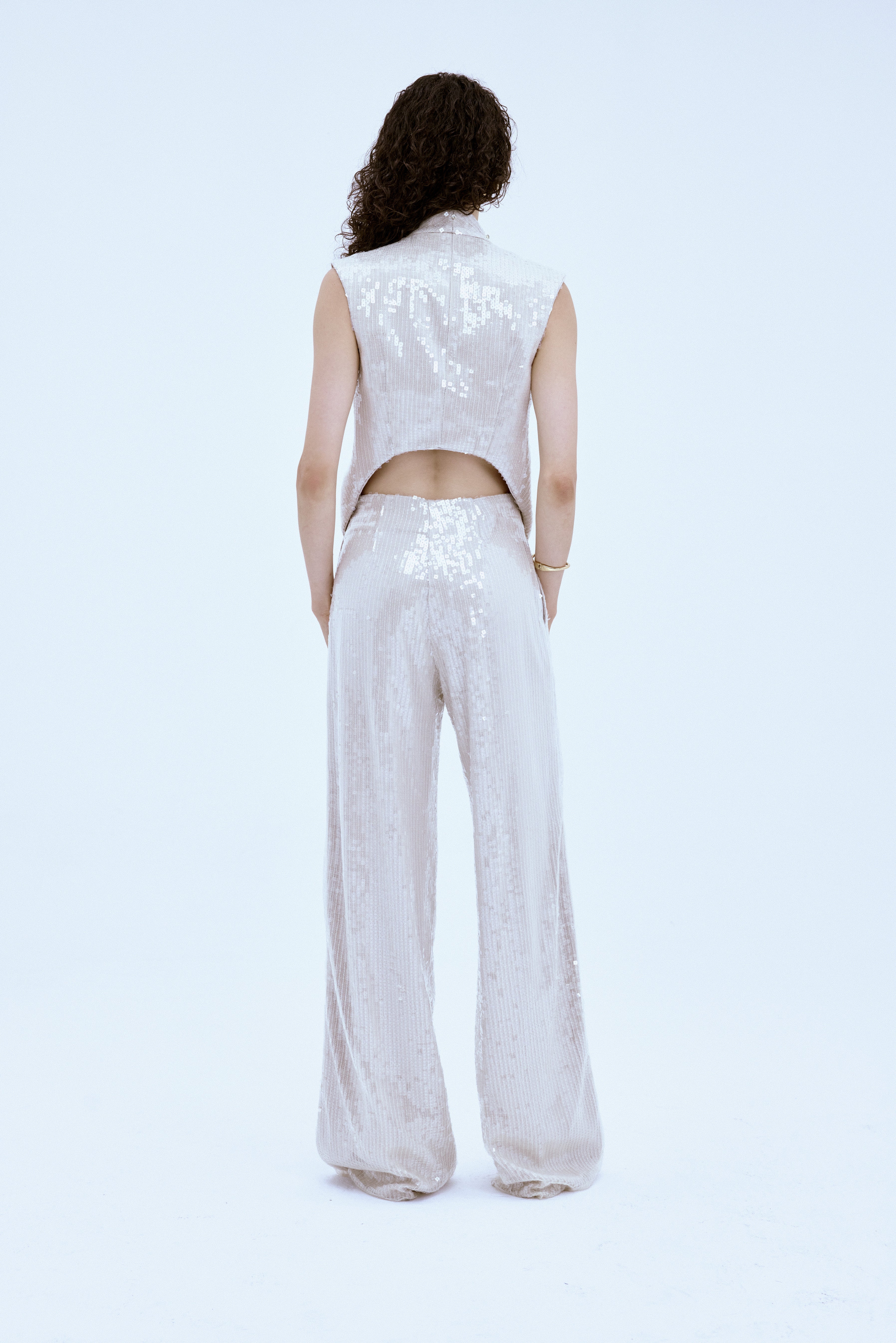 Tara Suit